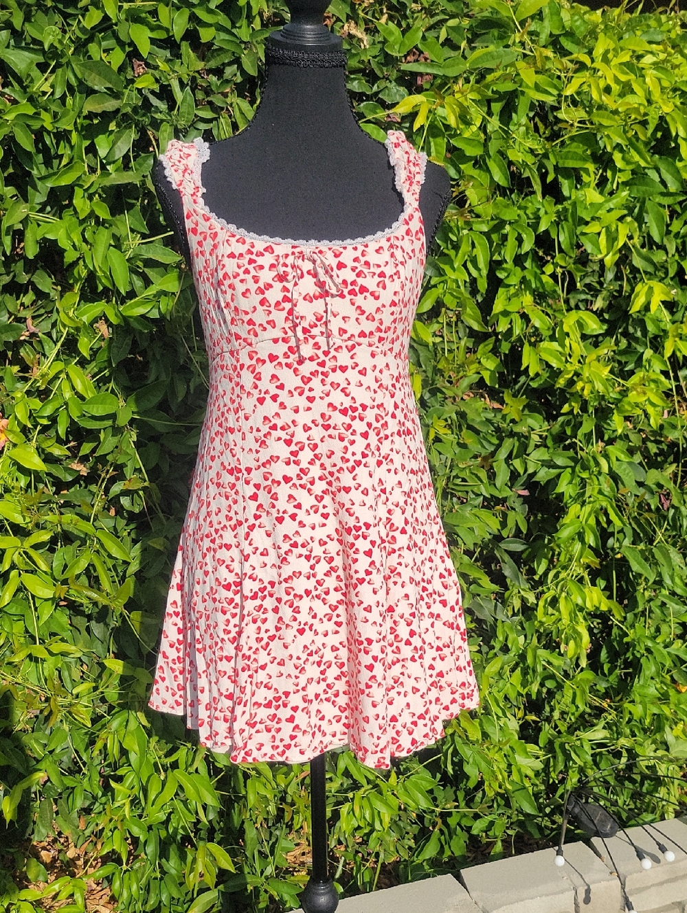 Y2k Red Heart Mini Dress With Lace Trimmed Neck L